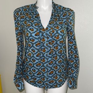 Hinge Floral Button down top.